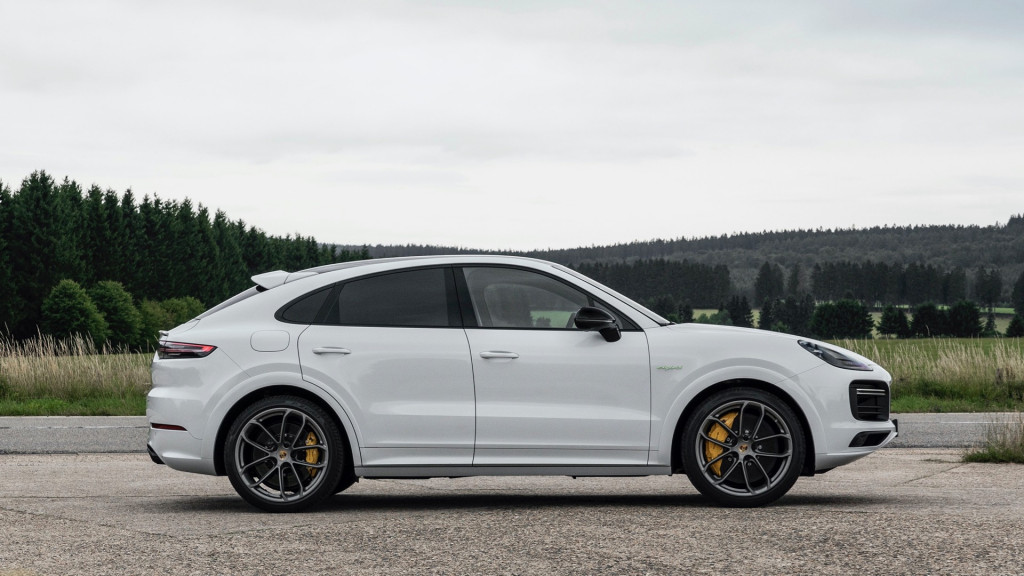 2021 Porsche Cayenne Turbo S E-Hybrid Coupe 2021 Porsche Cayenne Turbo S E-Hybrid Coupe