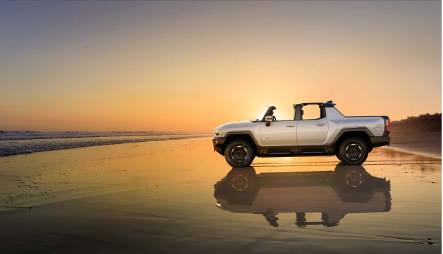 2022 GMC Hummer EV