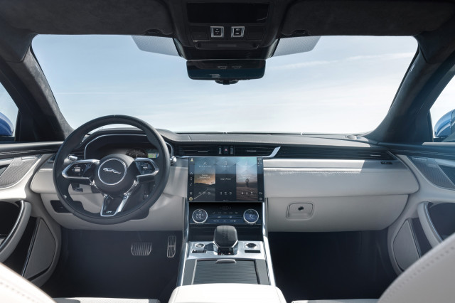 2021 Jaguar XF