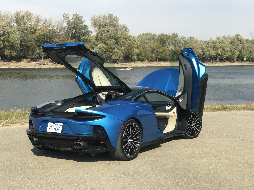2020 McLaren GT