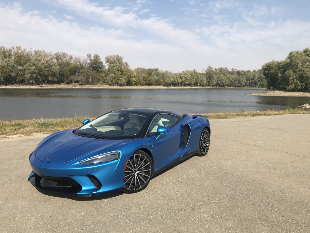 2020 McLaren GT