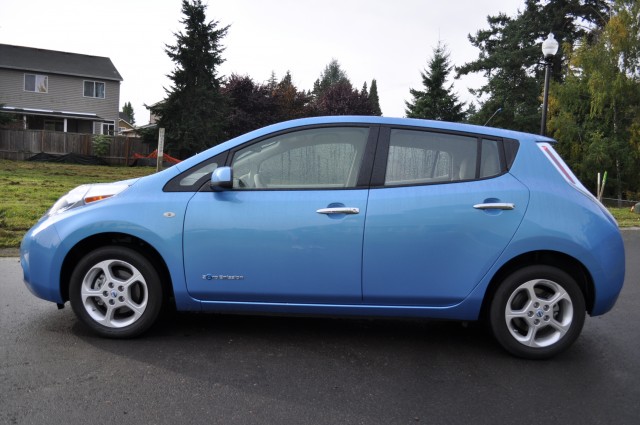 2011 Nissan Leaf SL