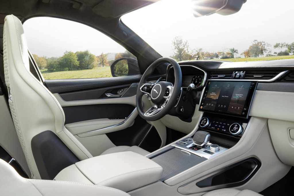2021 Jaguar F-Pace SVR 