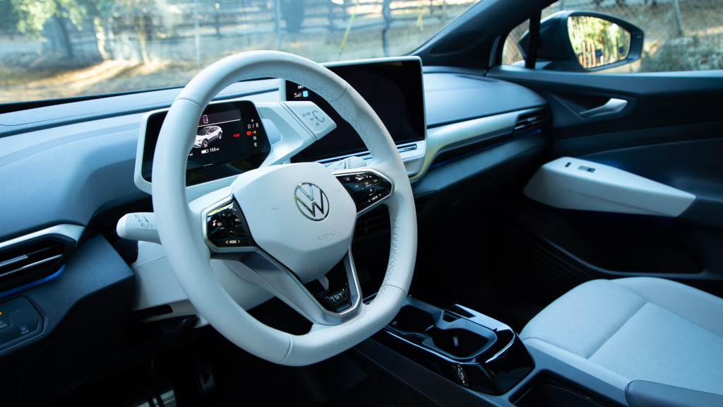 Volkswagen ID.4 prototype - California, December 2020