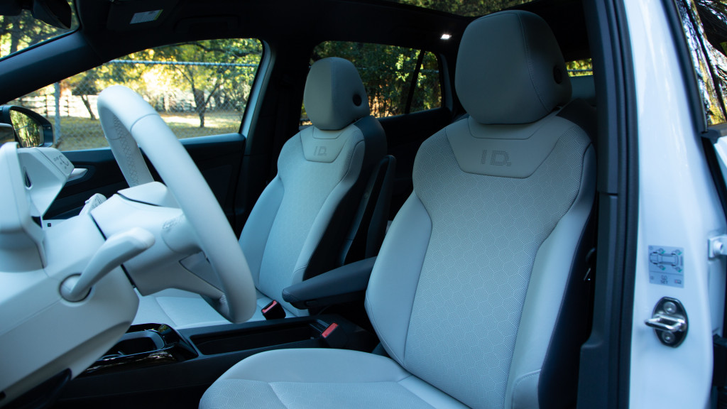 Volkswagen ID.4 prototype - California, December 2020