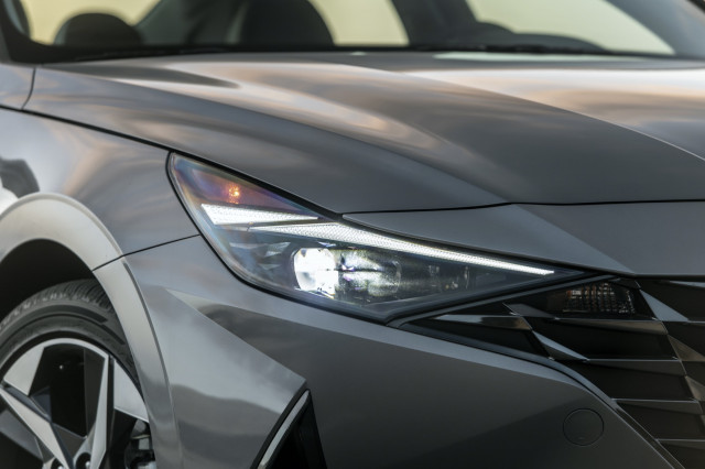 2021 Hyundai Elantra Hybrid