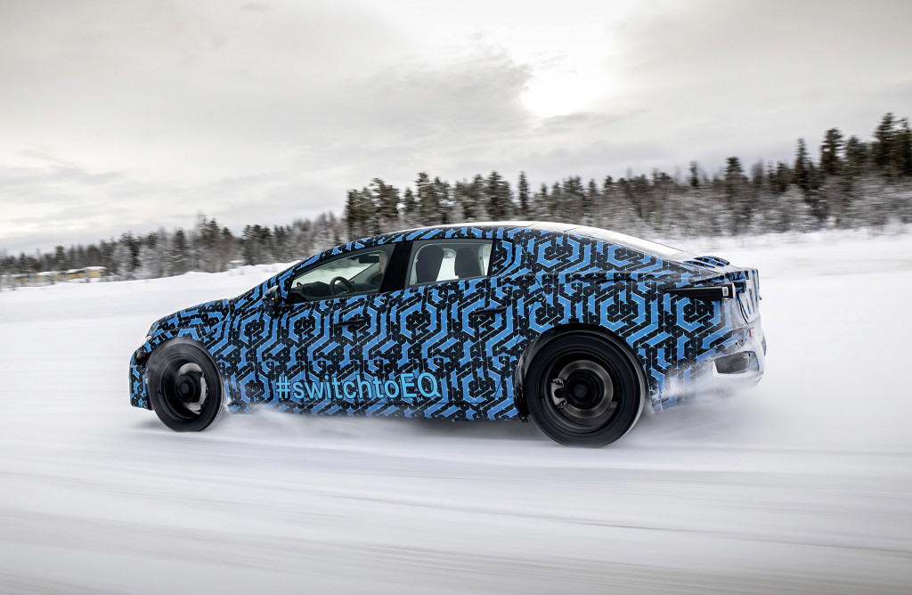 2022 Mercedes-Benz EQS prototype