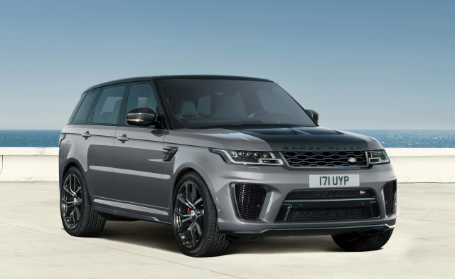 2021 Land Rover Range Rover Sport SVR Carbon Edition