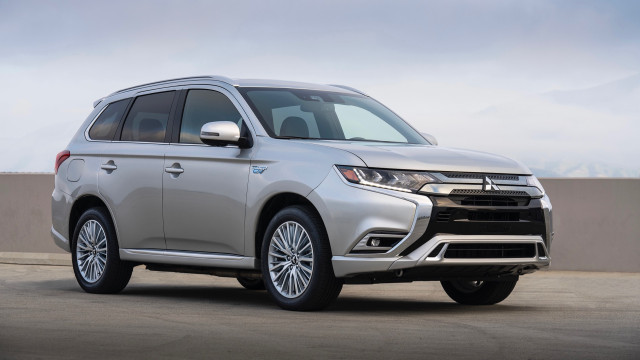 2021 Mitsubishi Outlander Plug-In Hybrid