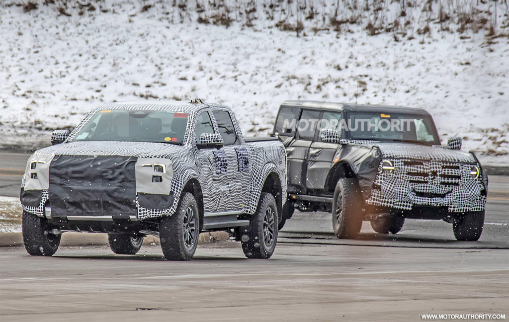 2022 Ford Ranger Raptor and Bronco Raptor (or Warthog) spy shots - Photo credit: S. Baldauf/SB-Medie