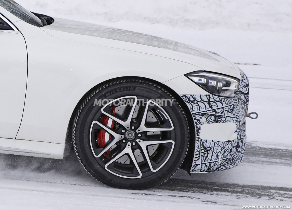 2022 Mercedes-Benz AMG S63e spy shots - Photo credit: S. Baldauf/SB-Medien