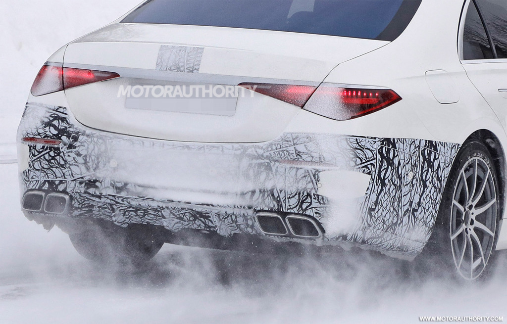 2022 Mercedes-Benz AMG S63e spy shots - Photo credit: S. Baldauf/SB-Medien