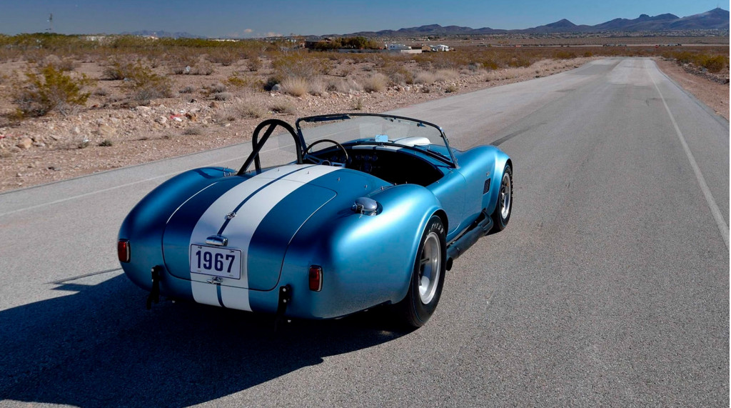 1967 Shelby Cobra 427 S/C bearing chassis no. CSX3042 - Photo credit: Mecum