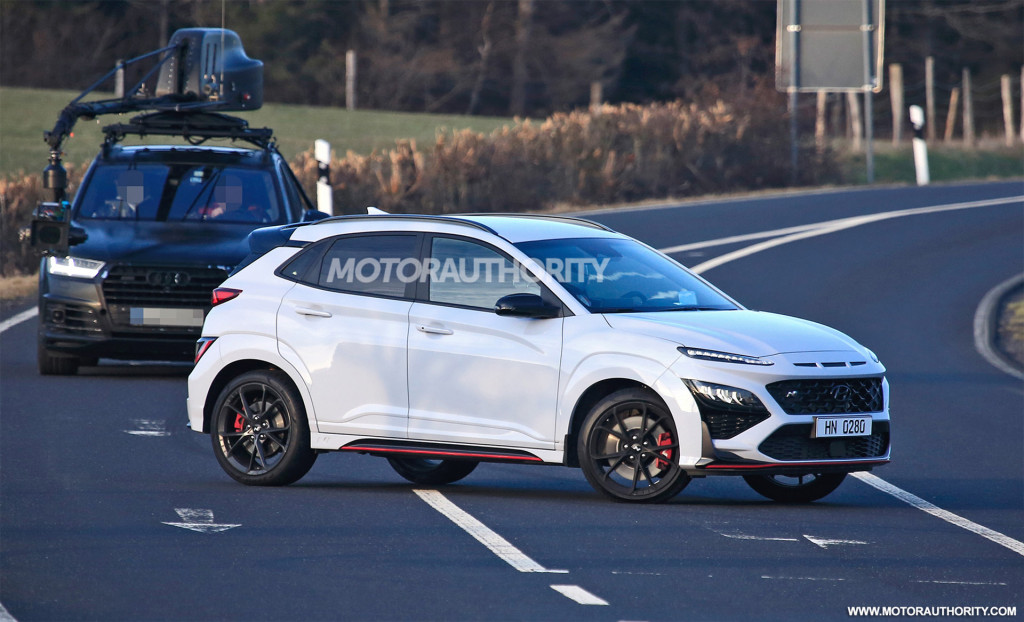2022 Hyundai Kona N spy shots - Photo credit: S. Baldauf/SB-Medien
