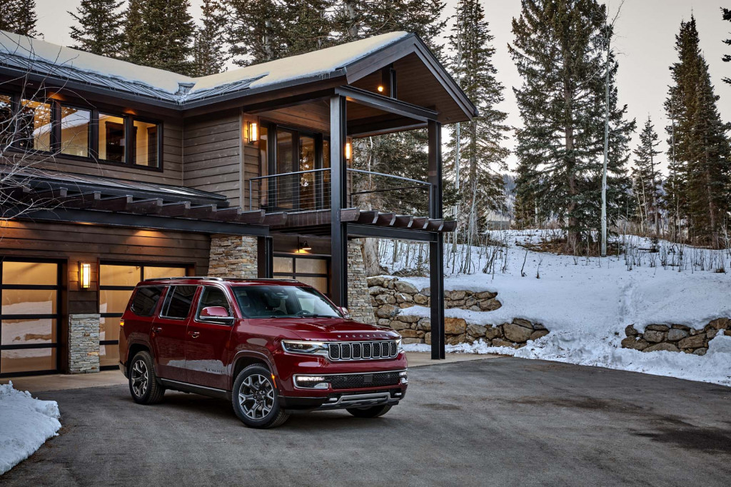 2022 Jeep Wagoneer