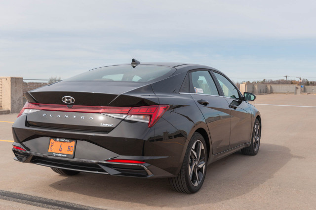 2021 Hyundai Elantra Limited