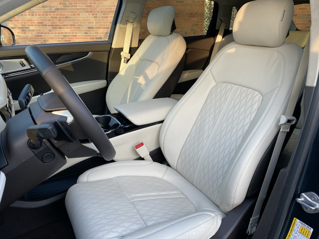 2021 Lincoln Nautilus Black Label