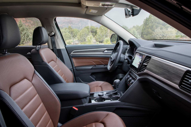 2021 Volkswagen Atlas with Basecamp package