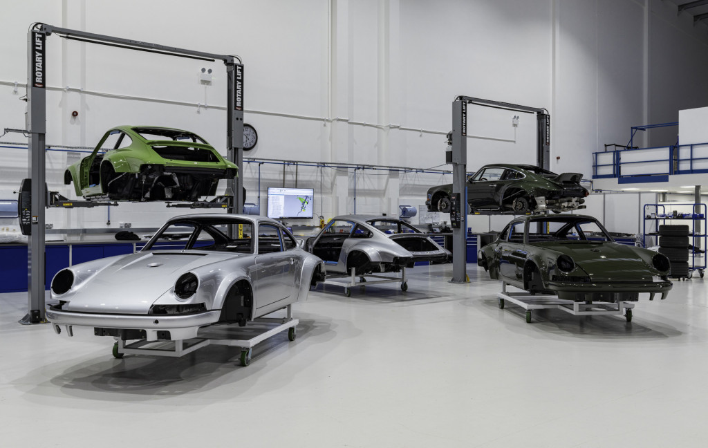 Singer 911 DLS production Singer 911 DLS production