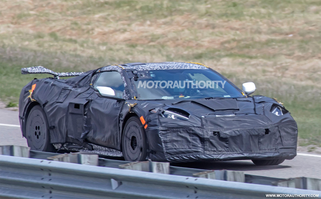 2022 Chevrolet Corvette Z06 spy shots - Photo credit: S. Baldauf/SB-Medien