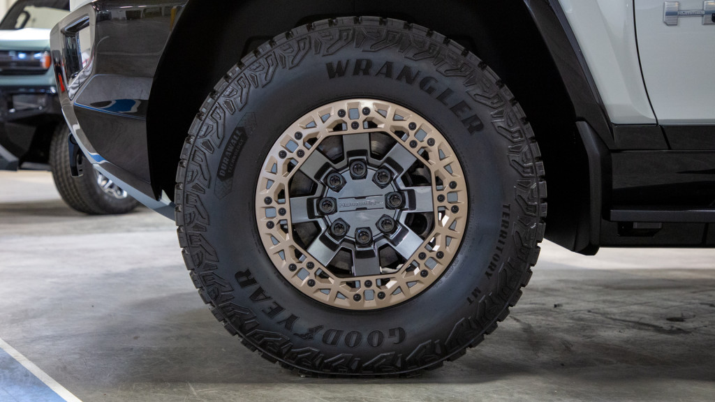 2022 GMC Hummer EV