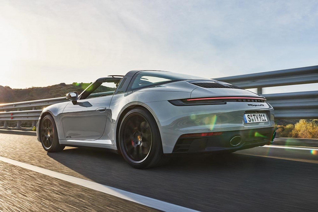 2022 Porsche 911 Carrera GTS
