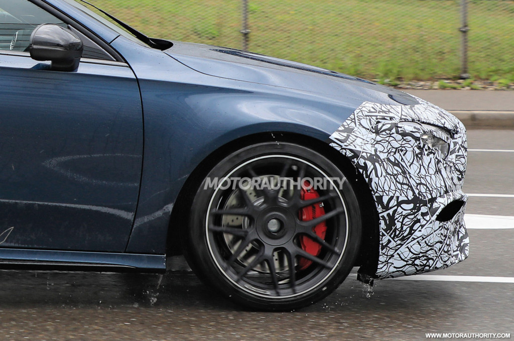 2023 Mercedes-Benz AMG A45 Hatchback facelift spy shots - Photo credit: S. Baldauf/SB-Medien