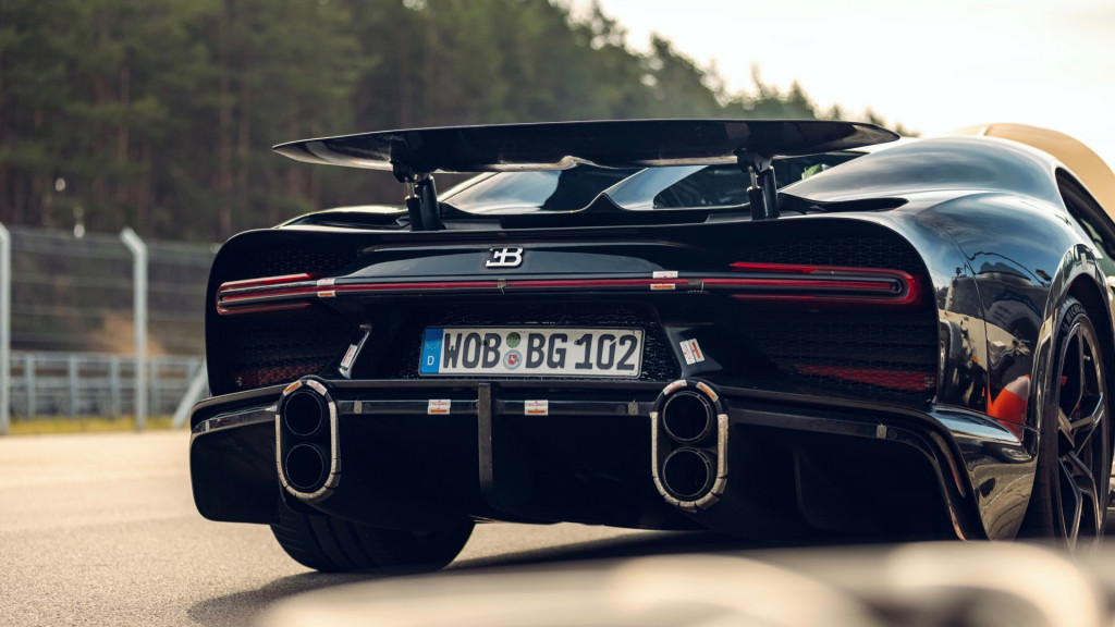 Bugatti Chiron Super Sport high-speed testing