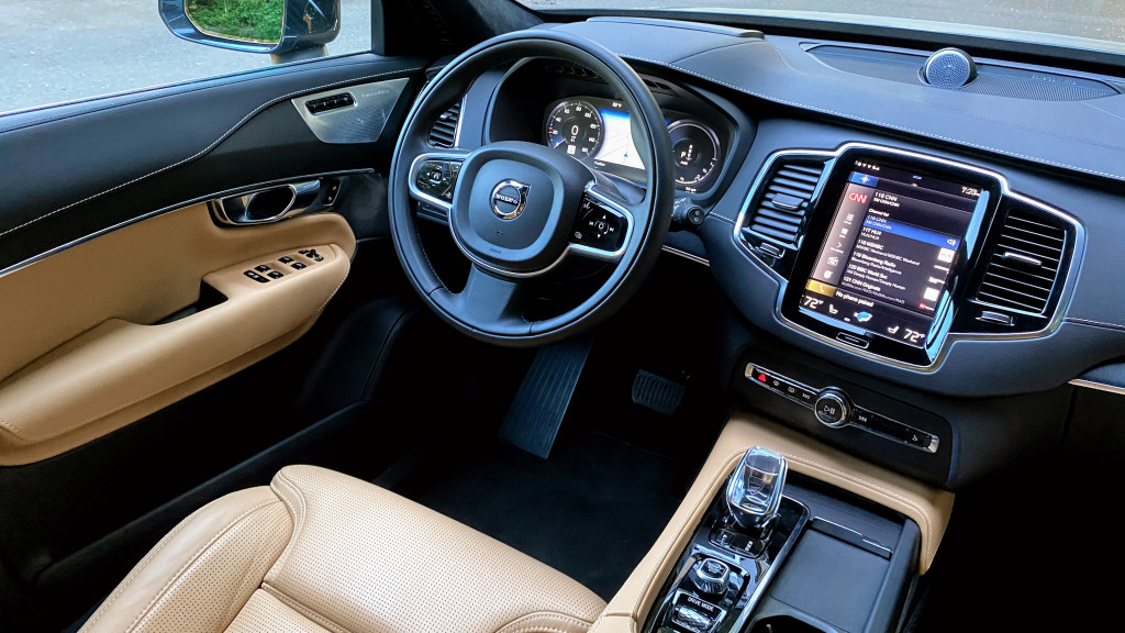 2021 Volvo XC90 T8 Inscription - review update, June 2021