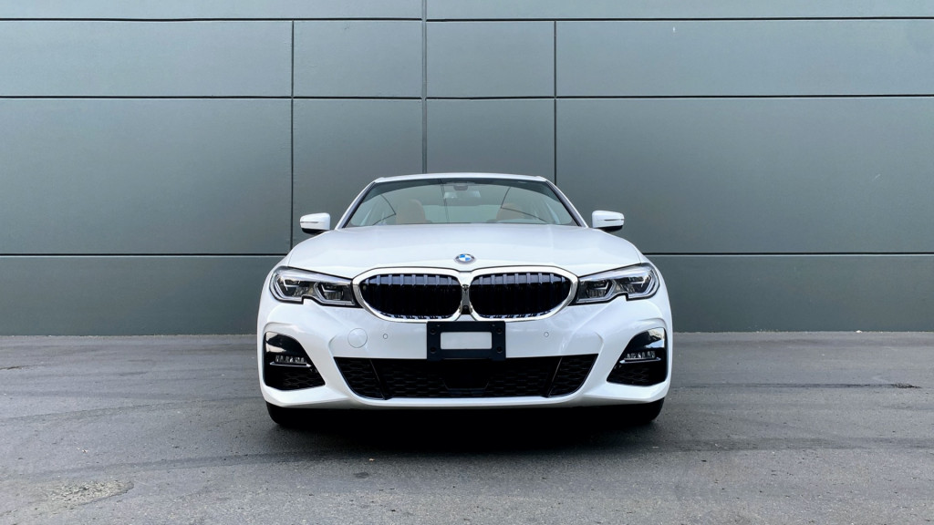 2021 BMW 330e plug-in hybrid