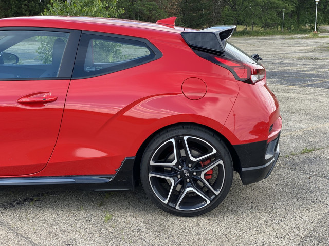 2021 Hyundai Veloster N 2021 Hyundai Veloster N