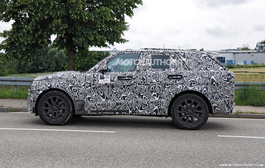 2024 Land Rover Range Rover Sport spy shots - Photo credit: S. Baldauf/SB-Medien
