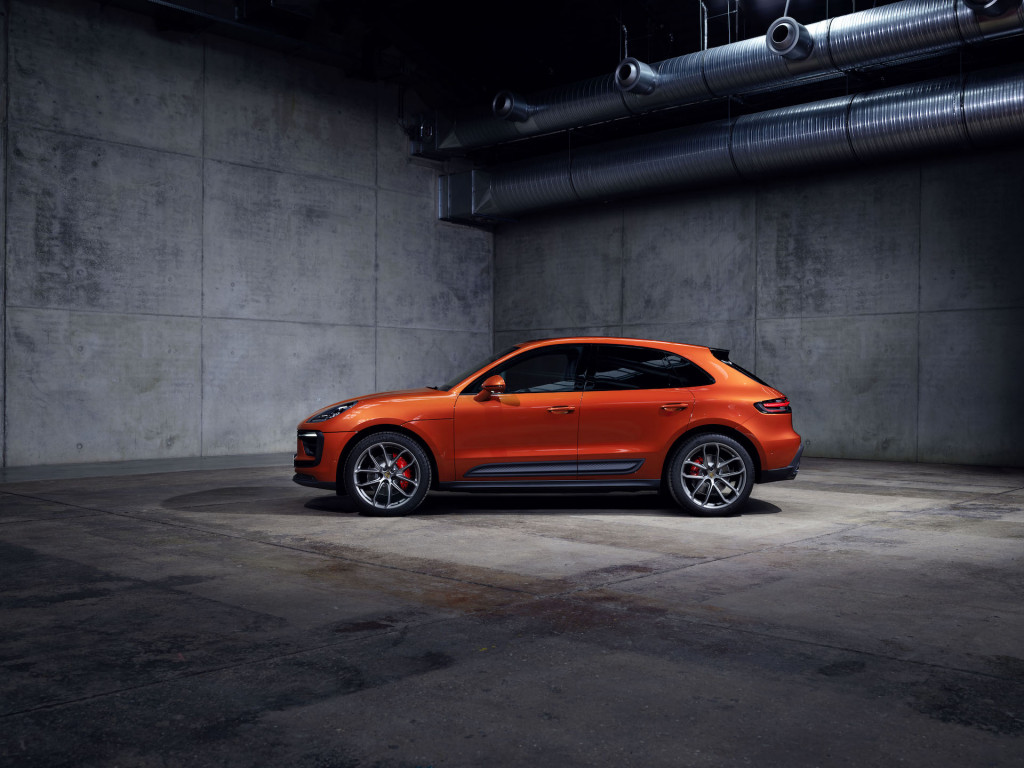 2022 Porsche Macan S