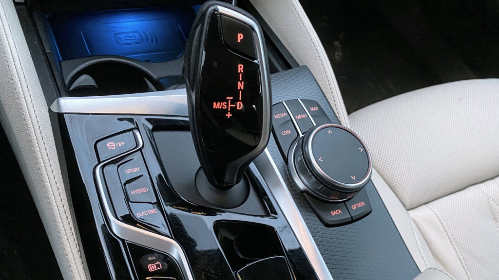 2021 BMW 530e plug-in hybrid