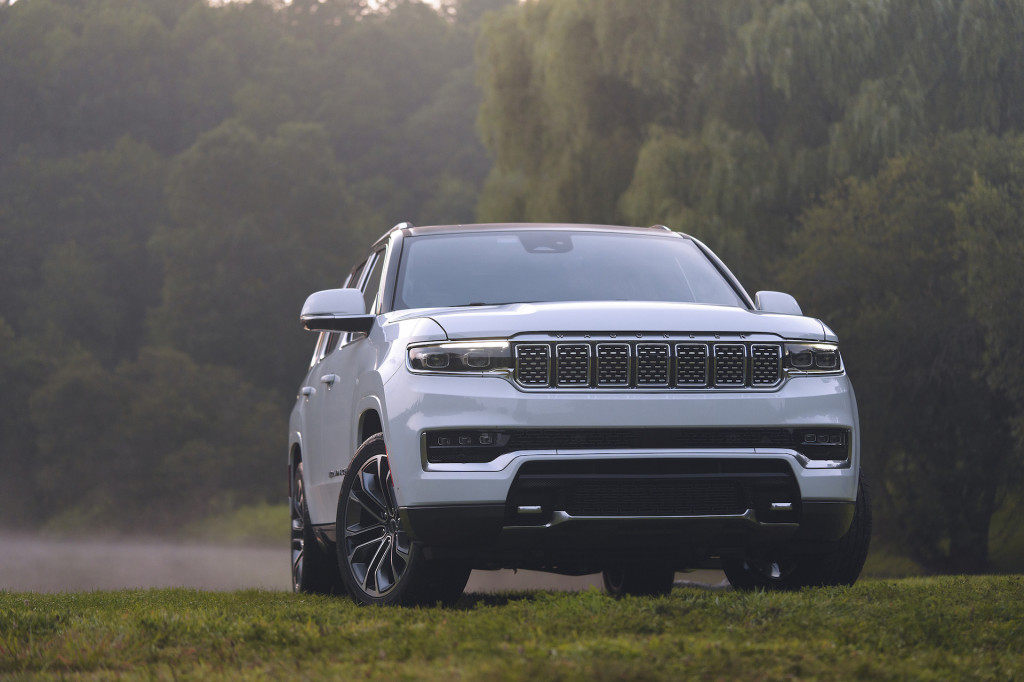 2022 Jeep Wagoneer