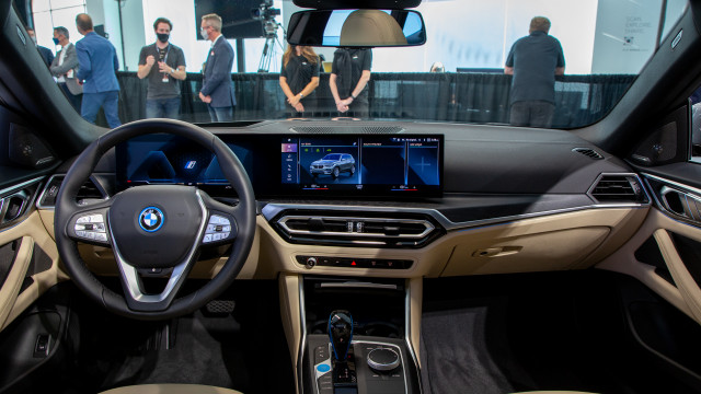 2022 BMW i4