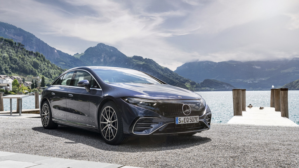 2022 Mercedes-Benz EQS first drive (EQS 450+)