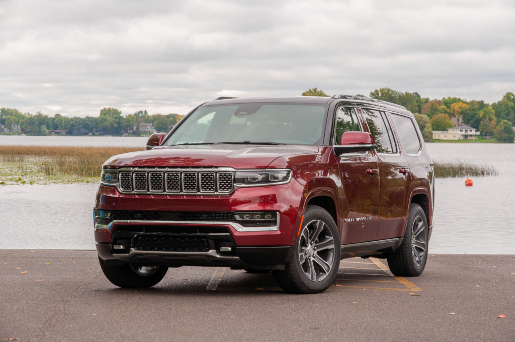 2022 Jeep Grand Wagoneer Series I 4x4 2022 Jeep Grand Wagoneer Series I 4x4