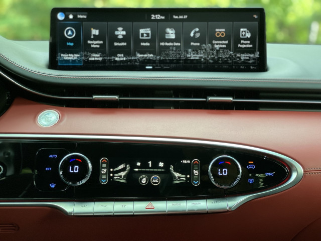 2022 Genesis GV70