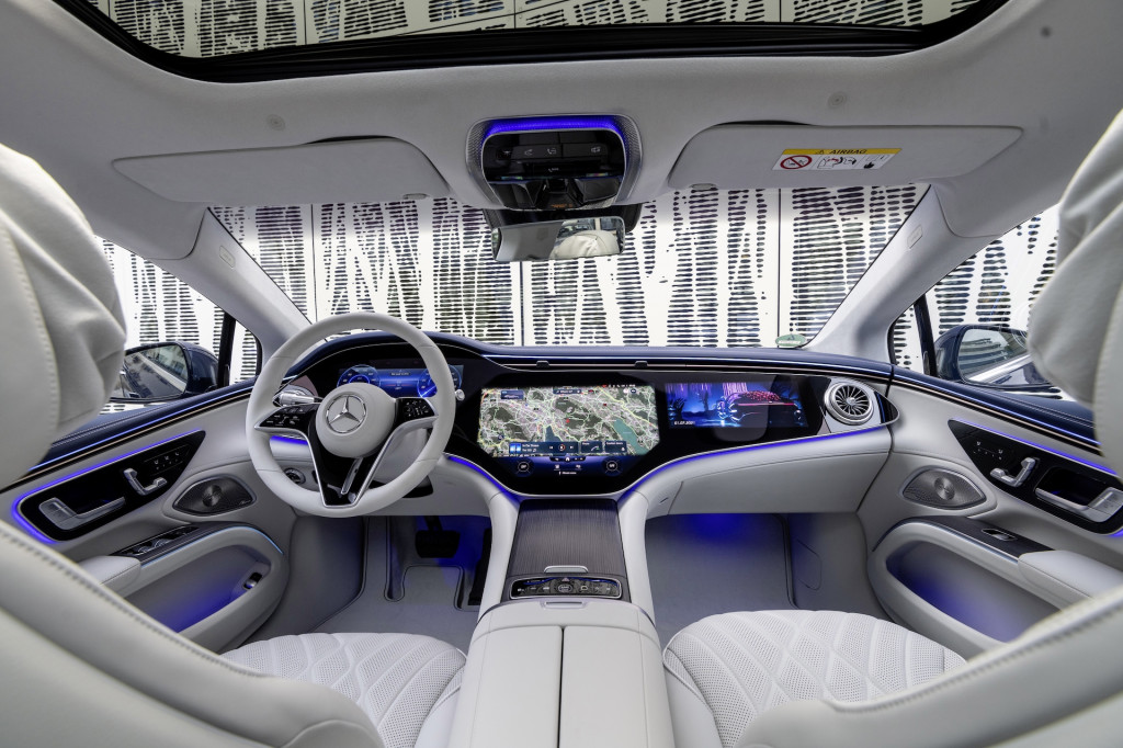 2022 Mercedes-Benz EQS first drive (EQS 450+)