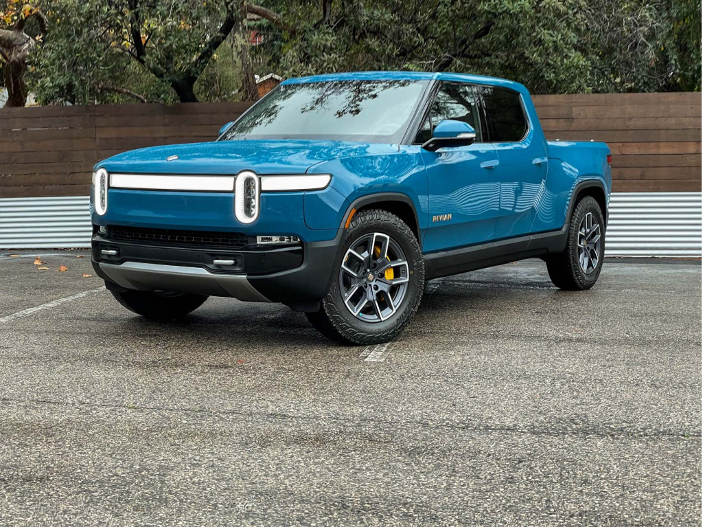 2022 Rivian R1T