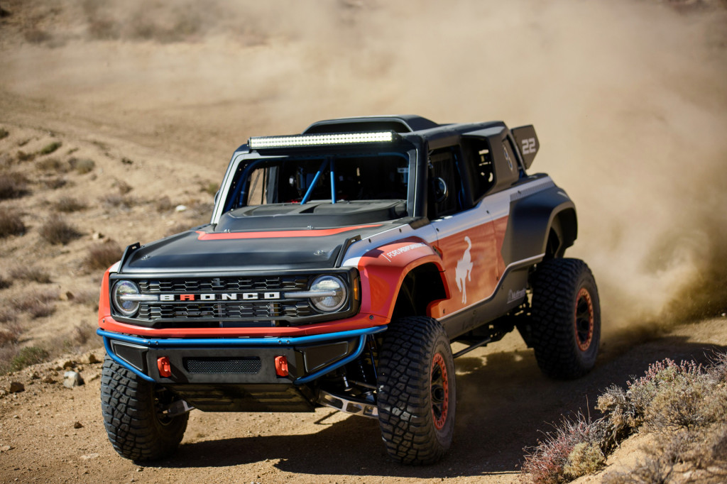 2023 Ford Bronco DR
