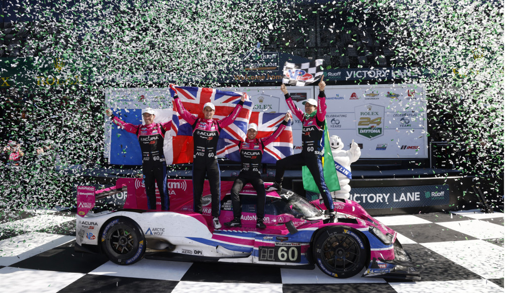 No. 60 Meyer Shank Racing Acura DPi at the 2022 24 Hours of Daytona No. 60 Meyer Shank Racing Acura DPi at the 2022 24 Hours of Daytona