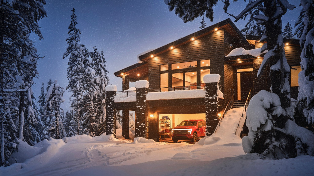 2022 Ford F-150 Lightning Intelligent Backup Power