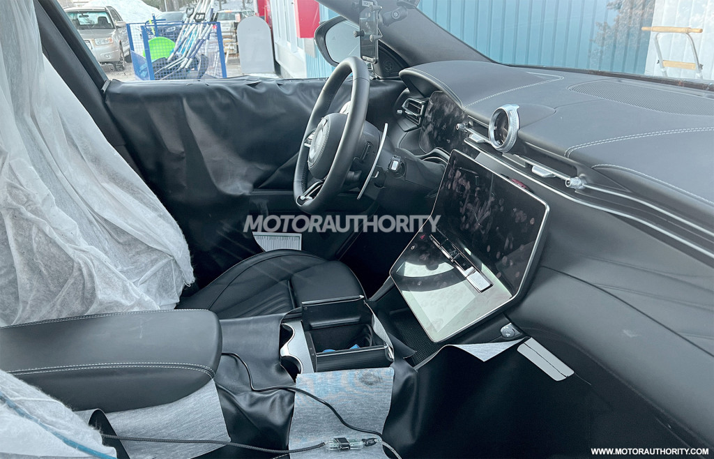 2023 Maserati Grecale spy shots - Photo credit: S. Baldauf/SB-Medien