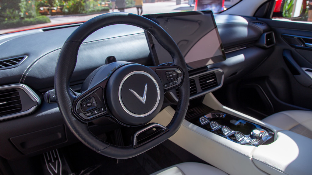 VinFast VF 8 Prototype