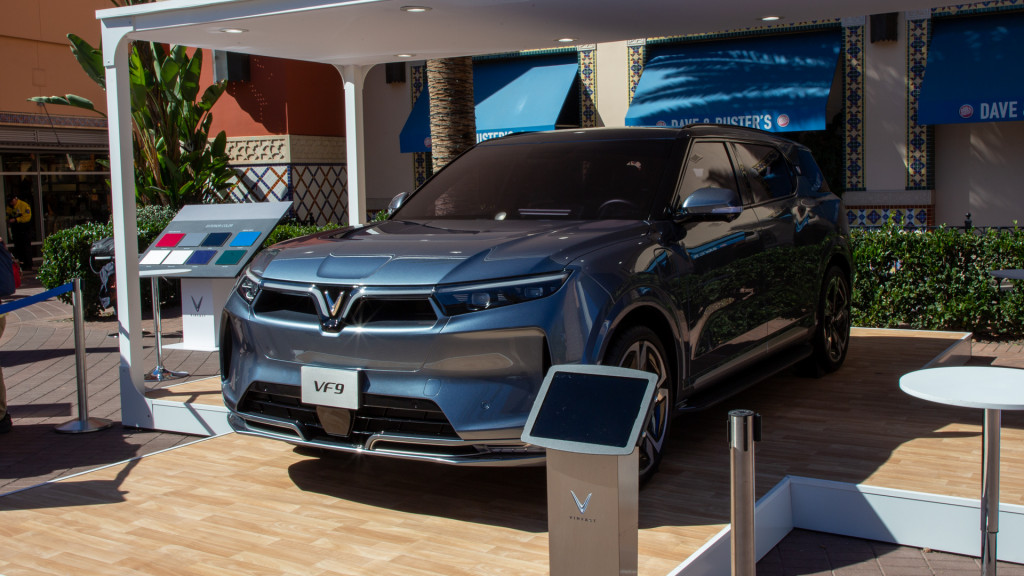 VinFast VF 9 Prototype