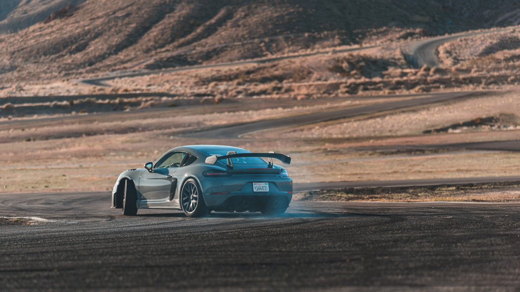 2022 Porsche 718 Cayman GT4 RS