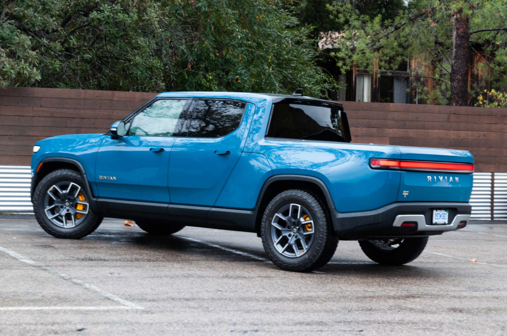2022 Rivian R1T