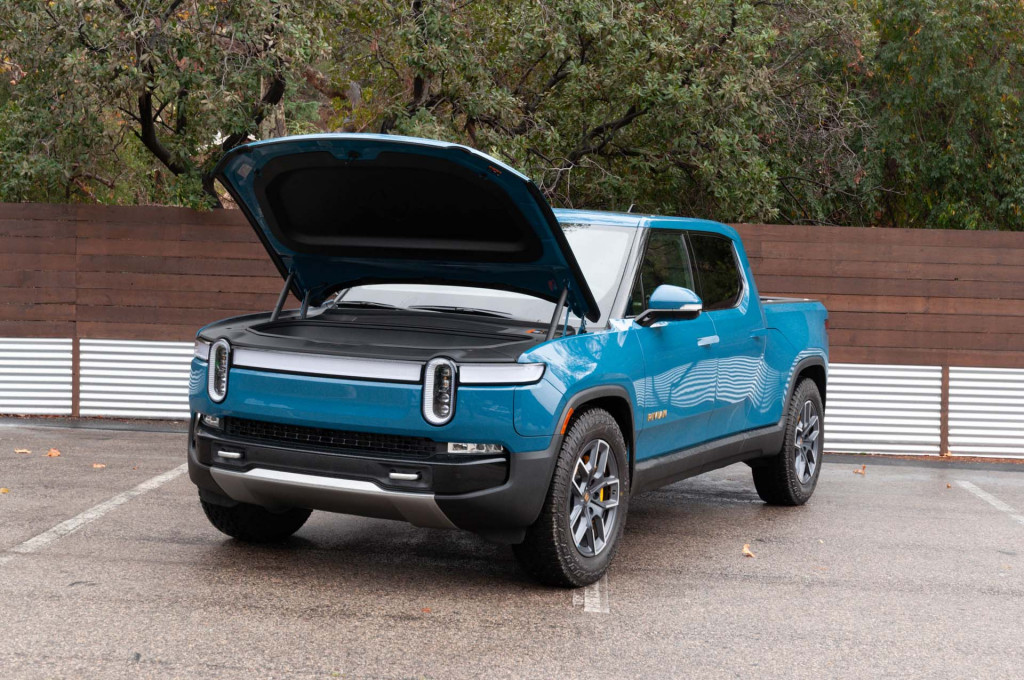 2022 Rivian R1T